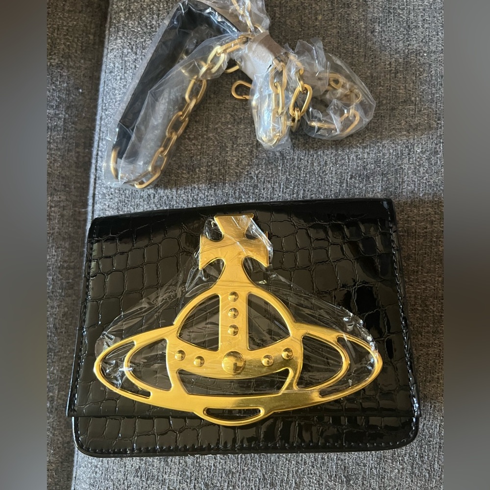 Vivienne Westwood new no tag